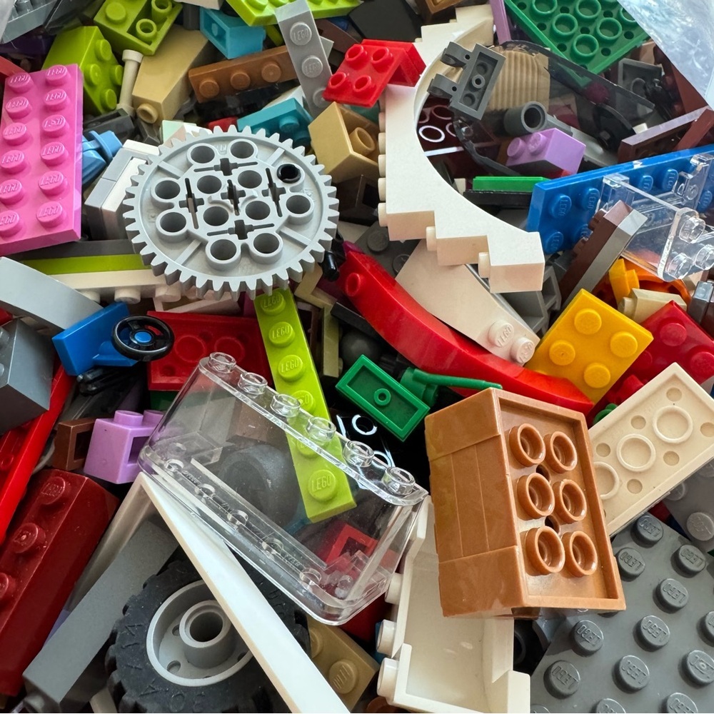 Lego Lot 5LB set Mixed Random pieces - Picture 5 of 6